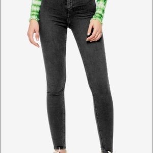 ✰ Topshop Black Joni Jeans ✰